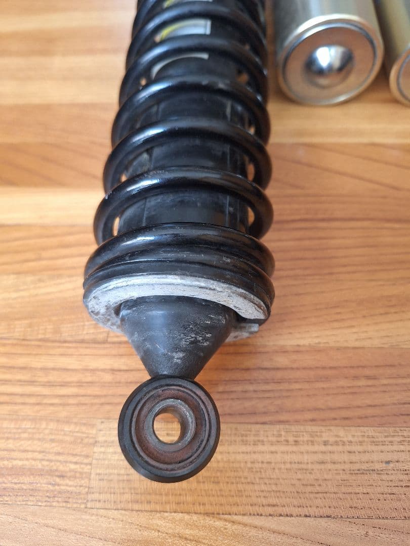 ZRX400 KYBリヤサス