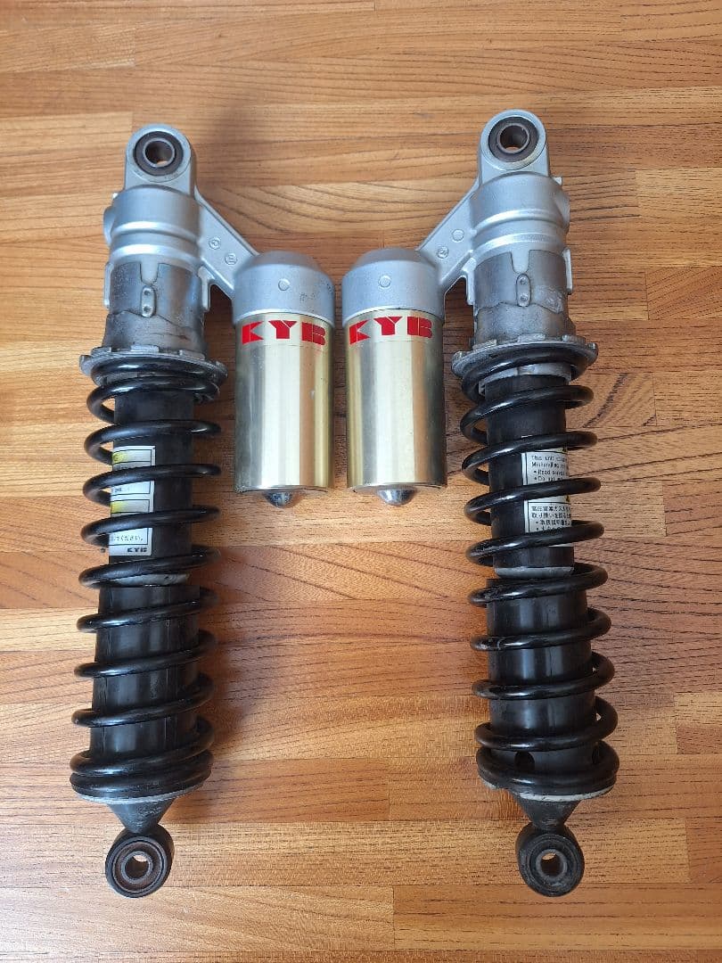 ZRX400 KYBリヤサス