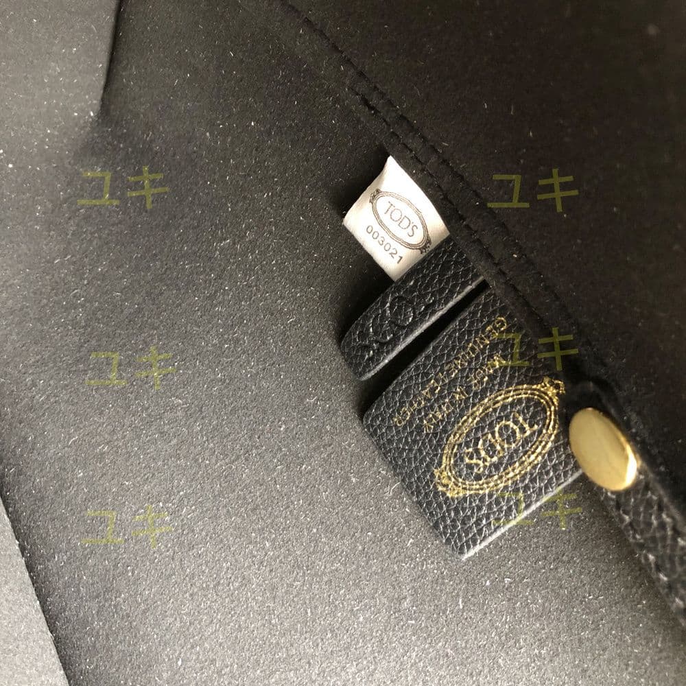 トッズ Tタイムレス スモール ショルダーバッグ ブラック