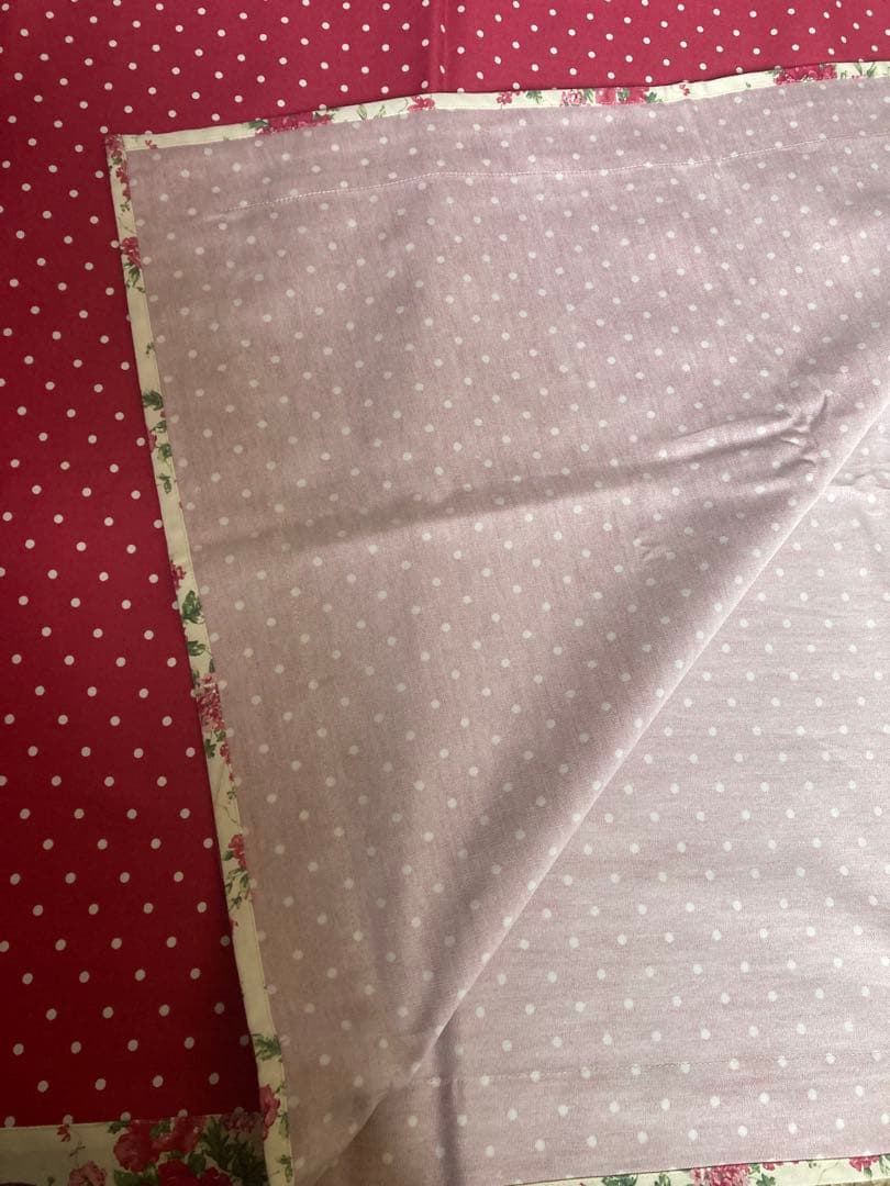 専用ページ　♡ローラアシュレイ テーブルクロス