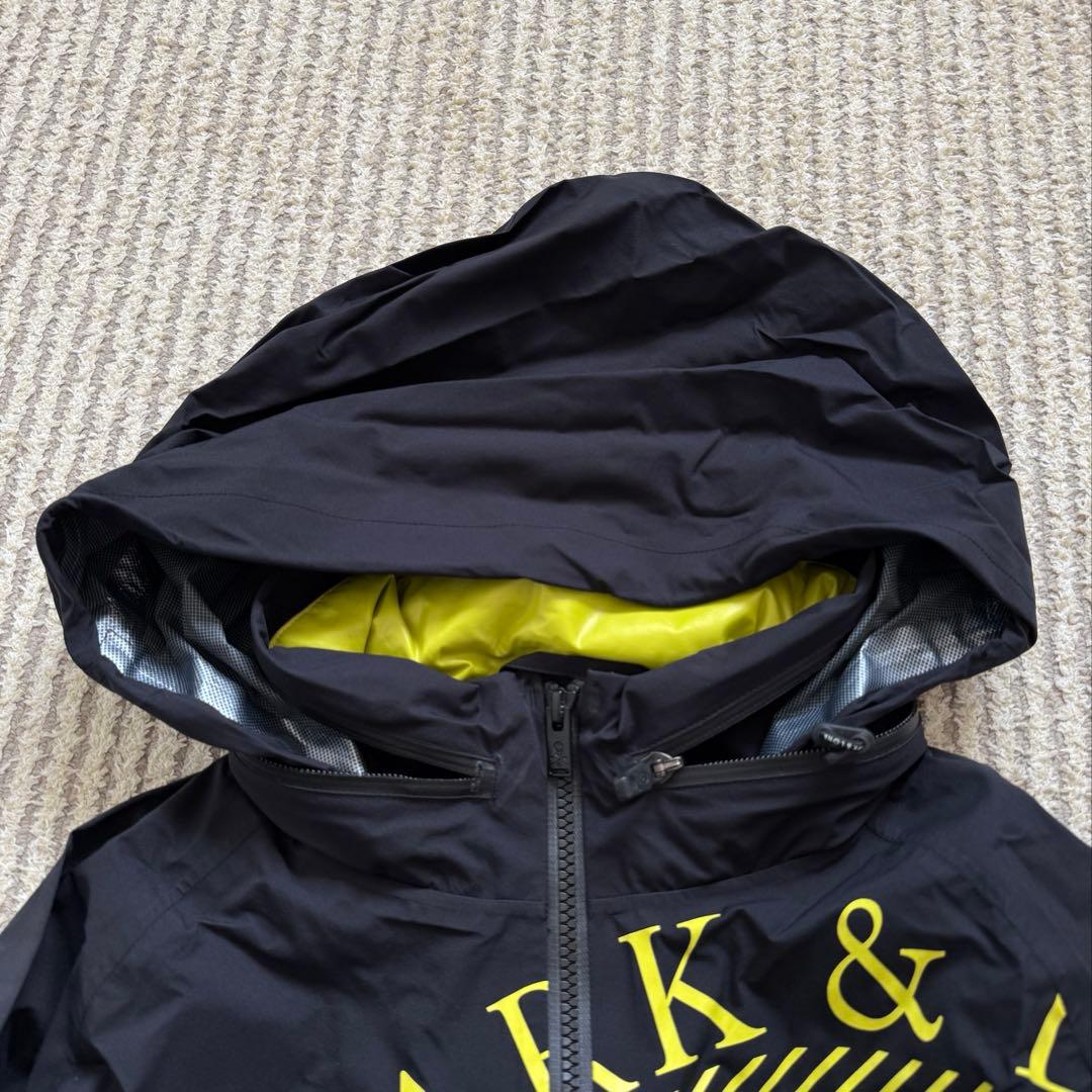 【美品】MARK&LONA × komatsu レインウェアセットアップ 48