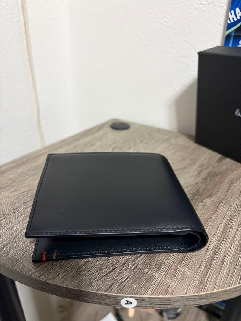 Paul Smith ハイライトステッチ二つ折り財布