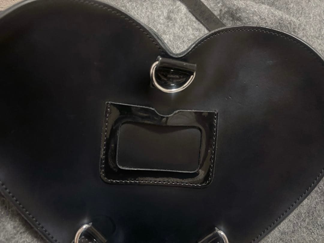 Dr. Martens ハートバッグ ブラック