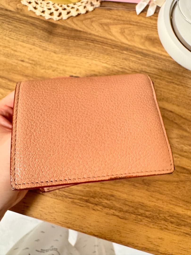 MIU MIU 二つ折り財布 ピンク