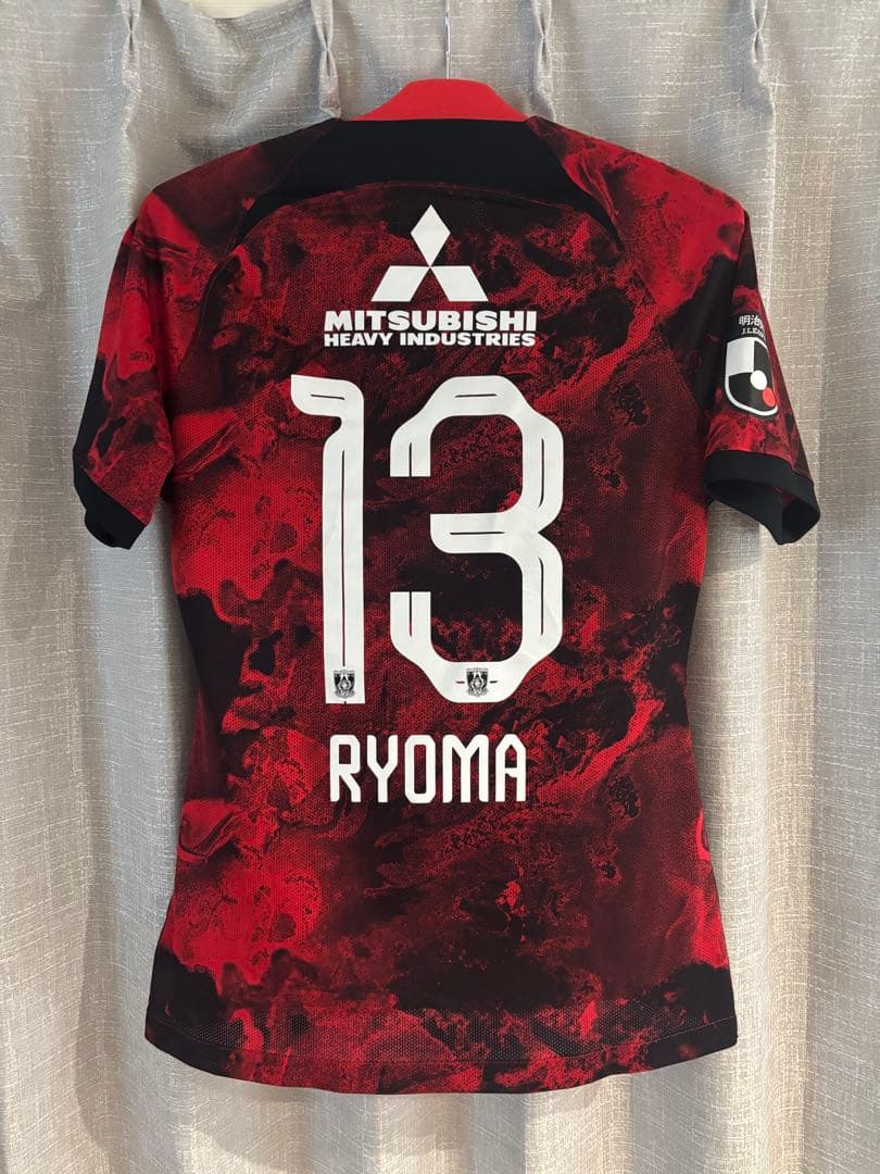 浦和レッズ ユニフォーム 2024 渡邊凌磨選手