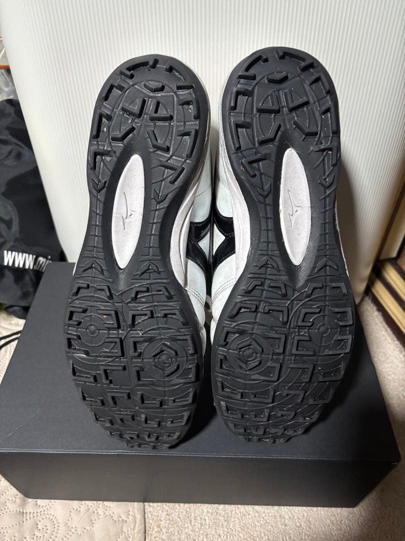 ミズノ　モレリアTF 26.5