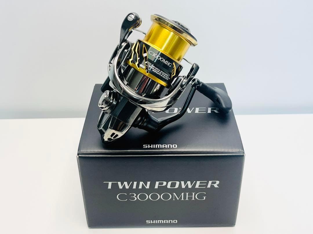 【未使用】シマノ 20ツインパワー C3000MHG