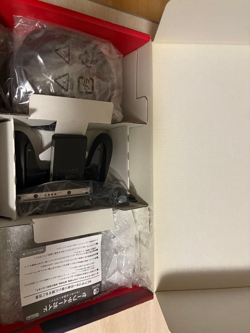 Nintendo Switch 本体　箱付き　※ジャンク　おまけ付き