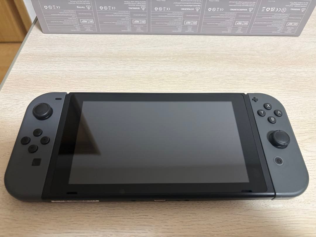 Nintendo Switch 本体　箱付き　※ジャンク　おまけ付き