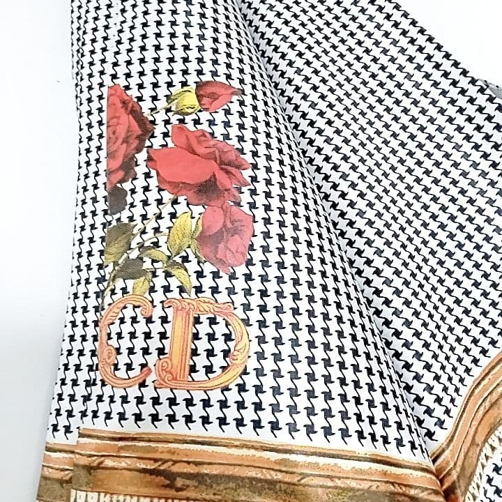 未使用品　超希少　クリスチャンディオール　長傘　晴雨兼用　千鳥格子柄　バラロゴ