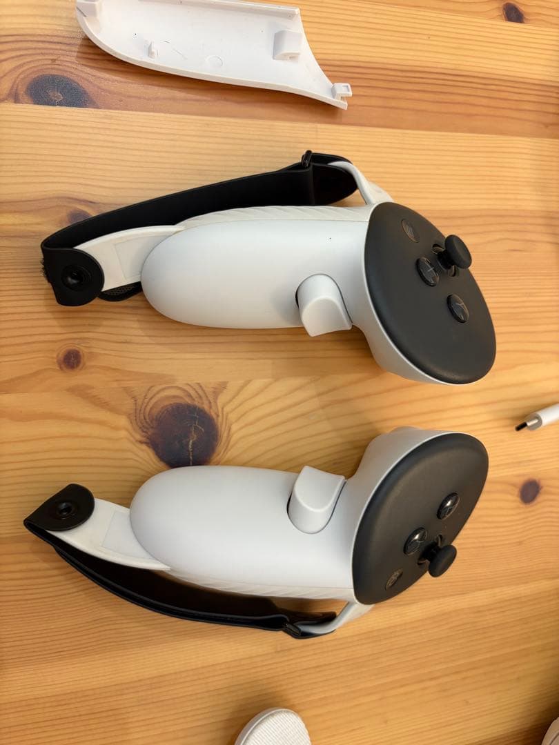  Quest 3（128GB）付属品完備＋追加ストラップ付き