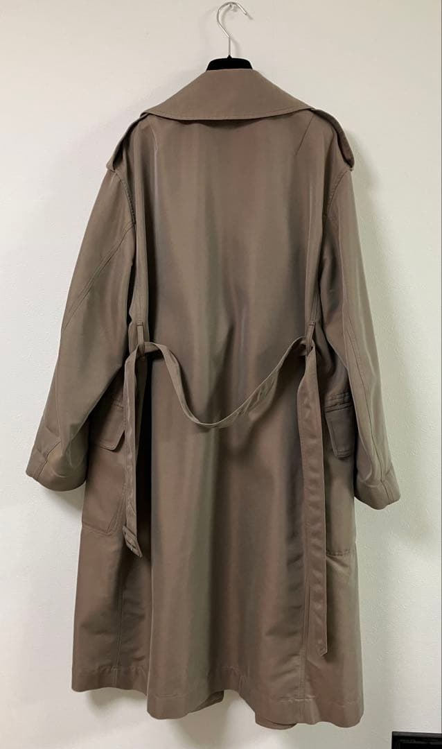 ドリスヴァンノッテン★ベージュ ダブルブレスト トレンチコート
