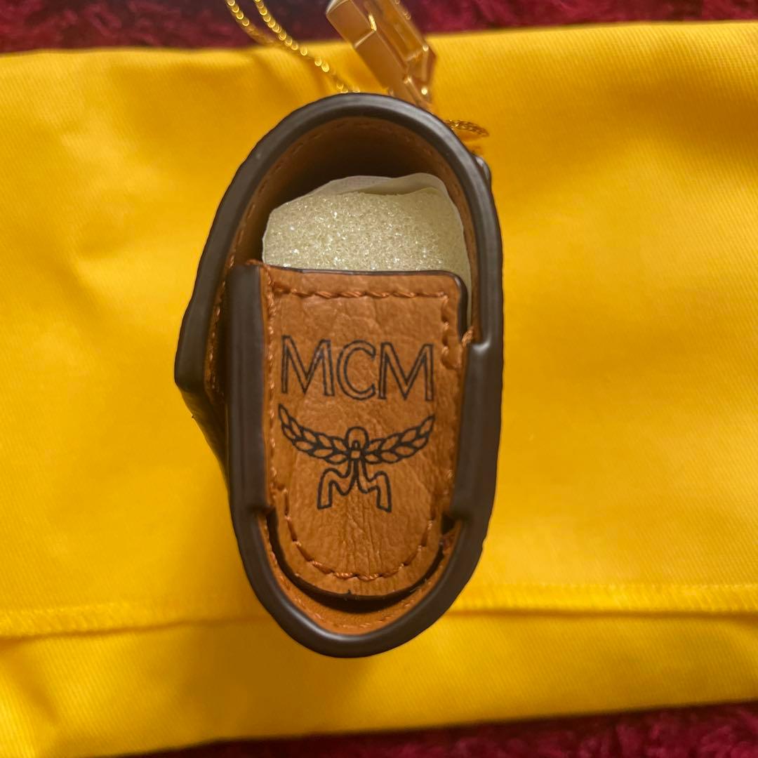 MCM クレヨンしんちゃん AirPodsProケース　ラウール