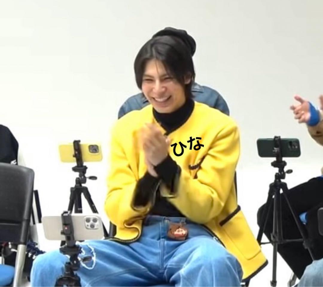 MCM クレヨンしんちゃん AirPodsProケース　ラウール