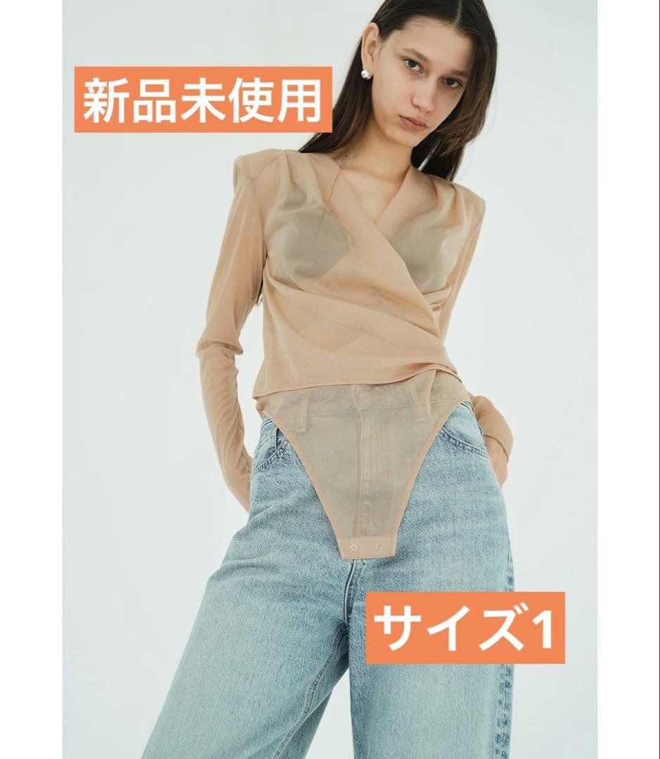 新品　未使用　SHEER DRAPE BODYSUITS ベージュ　サイズ1