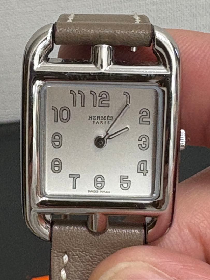 HERMES エルメス ケープコッド エトゥープ 腕時計　PM31mm