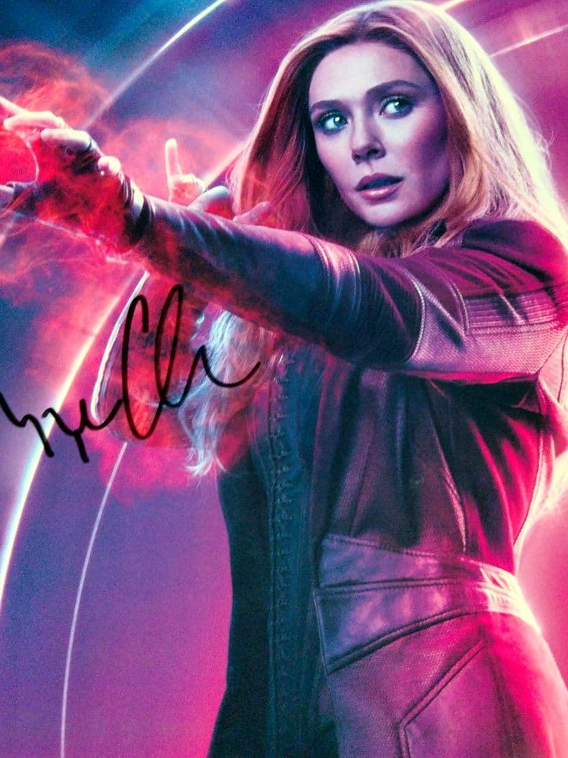 セール中…エリザベス・オルセン直筆サイン入り超大型写真…Elizabeth〜