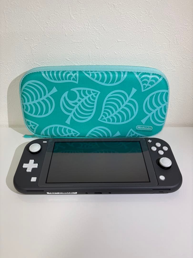 Switch Lite 任天堂 (ケース、SDカード付)