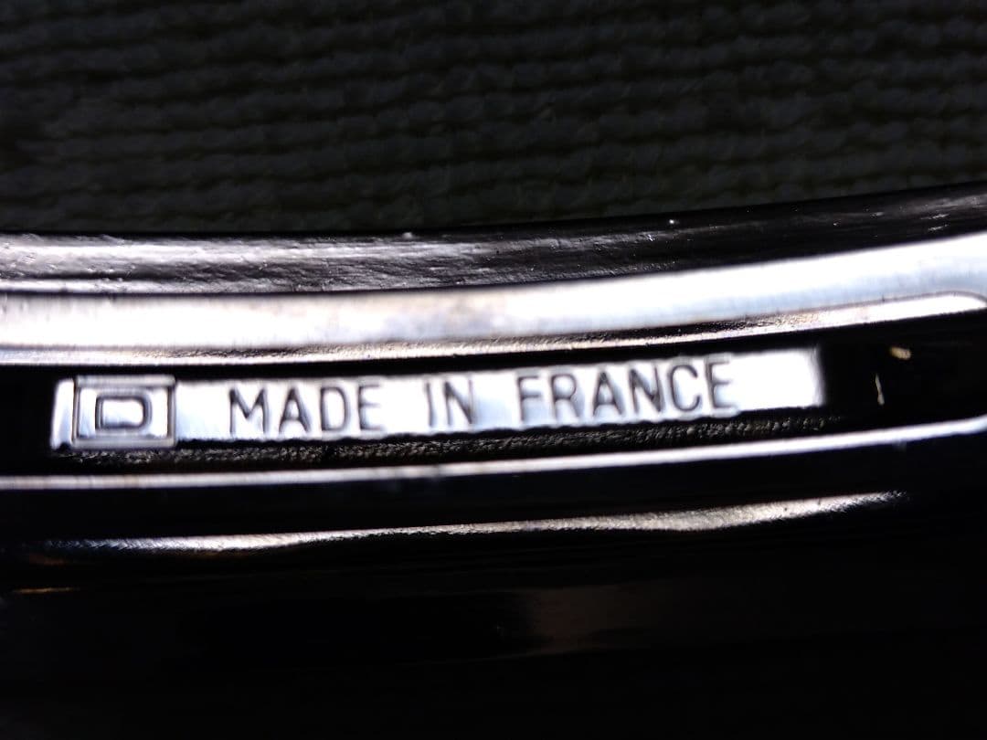 CHANEL シルバーバレッタ 約9cm