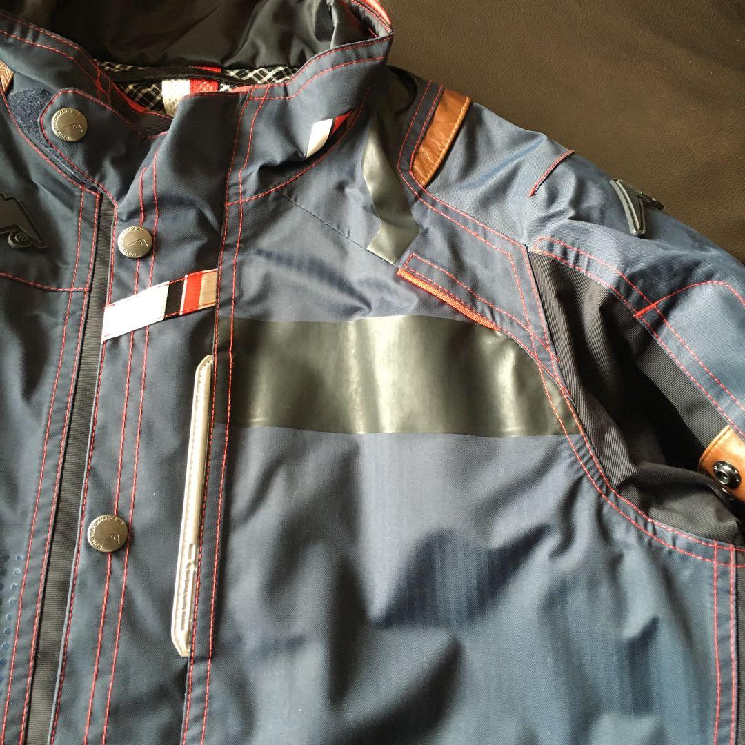 KUSHITANI アロフトジャケットSサイズ 【アウターのみ】