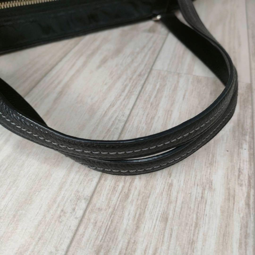 30 COACH コーチ　シグネチャー　トートバッグ　ハンドバッグ