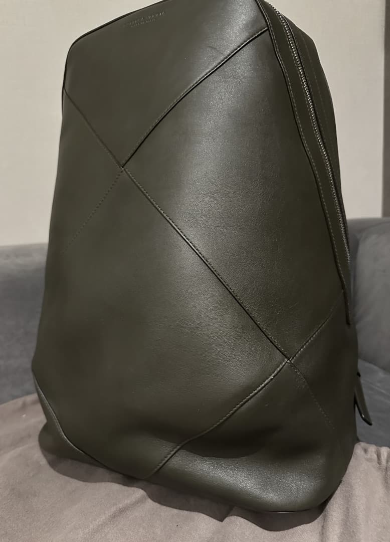 BOTTEGAVENETA ボッテガヴェネタ リュック・デイパック オリーブ
