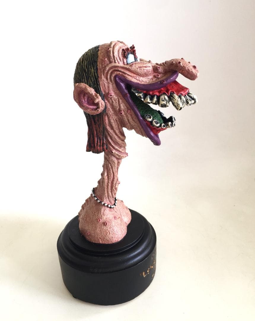 Basil Wolverton Lena the Hyena 限定 フィギュリン