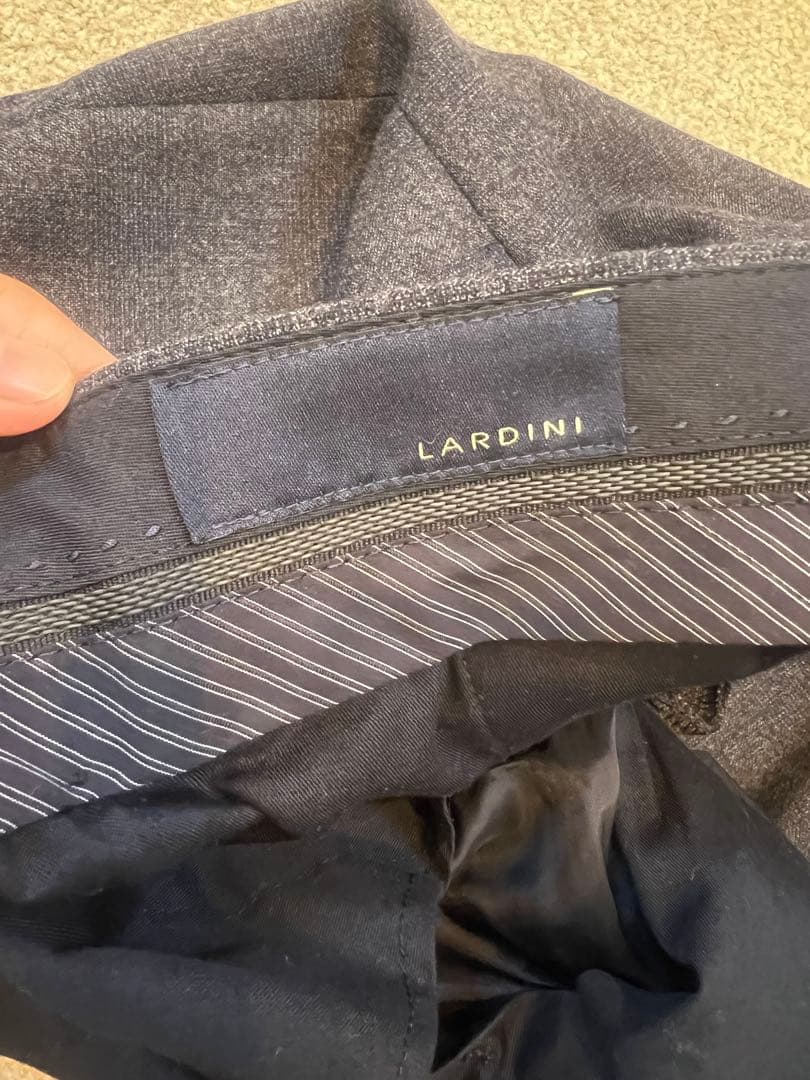 ラルディーニ スーツ 44