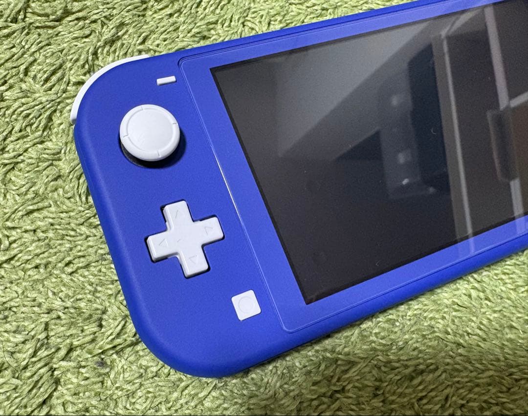 【超美品】Nintendo Switch Light ブルー