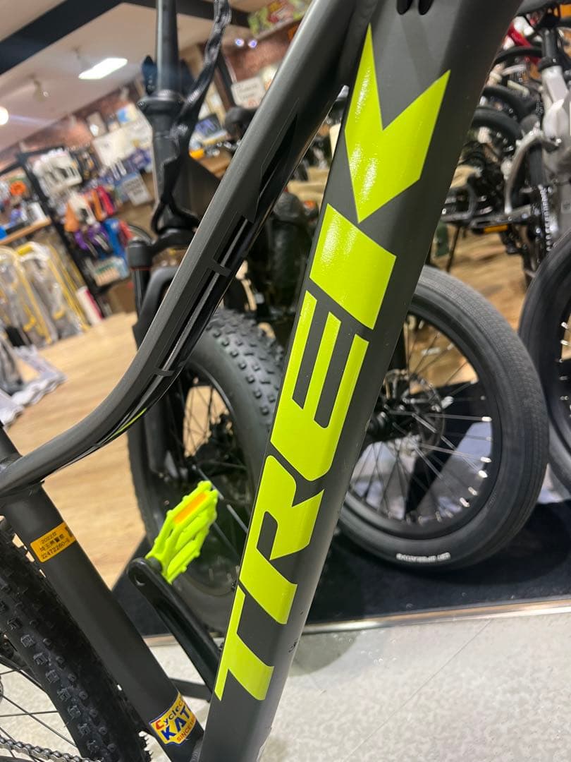 TREK Marlin 6 27.5インチMTB Sサイズ