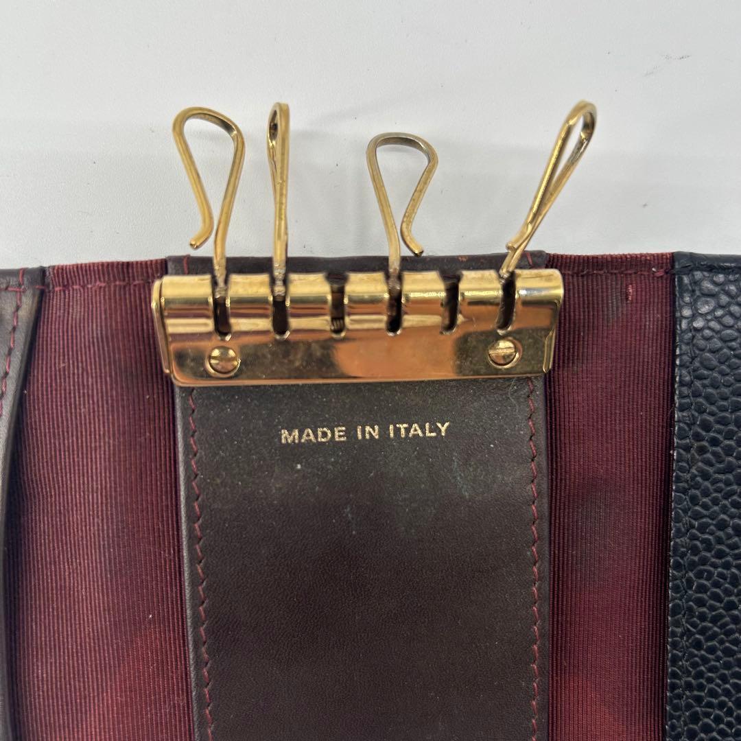 シャネル ココマーク 金具 キャビアスキン マトラッセ 6連キーケース レザー