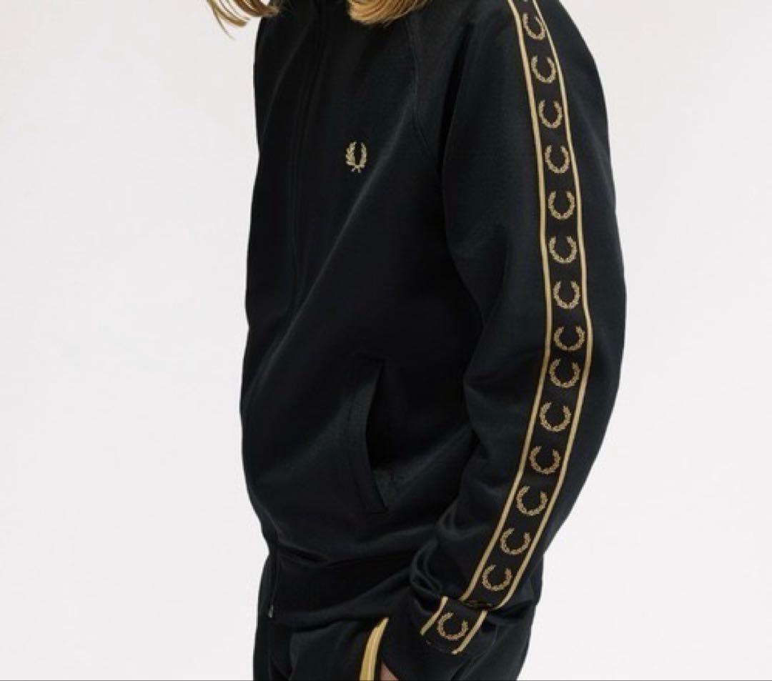 FRED PERRY フレッドペリー トラックジャケットジャージユニセックスXL