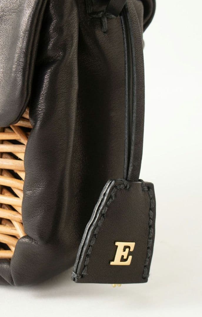 ebagos エバゴス 牛ソフト ショルダー バッグ　紅籐　レザーバッグ