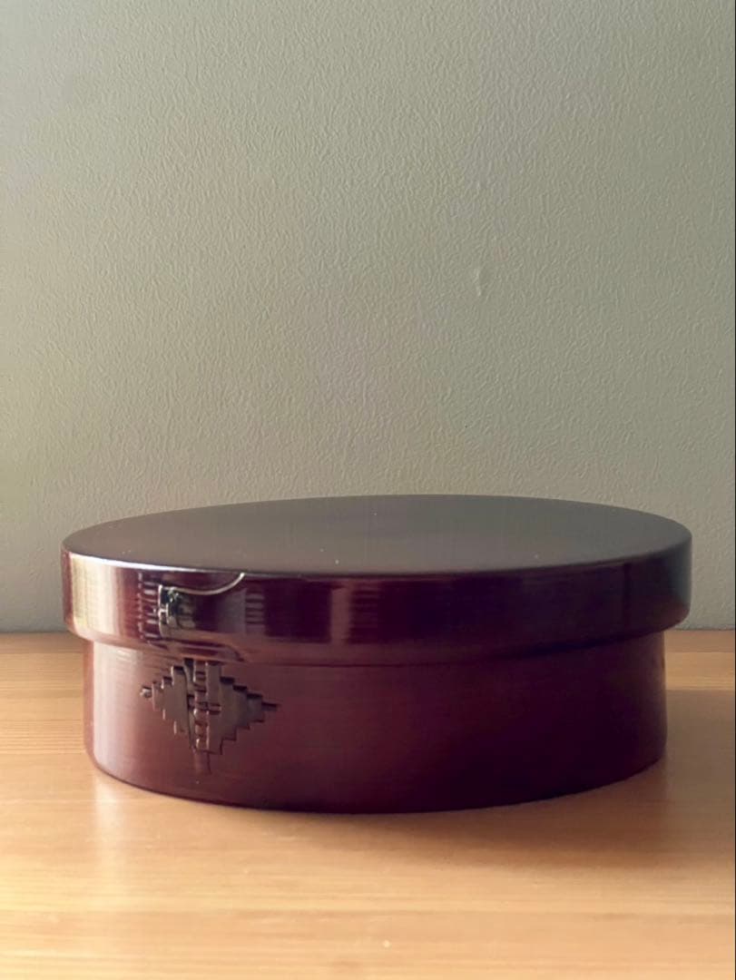 柴田慶信商店　秋田杉　曲げわっぱ　シバキ塗り　　蓋付き 七つ鉢　特注　鱗綴じ