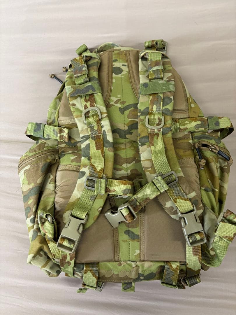 マ*ツ様 PLATATAC BULLOCK ECHO LARGE アサルトパック