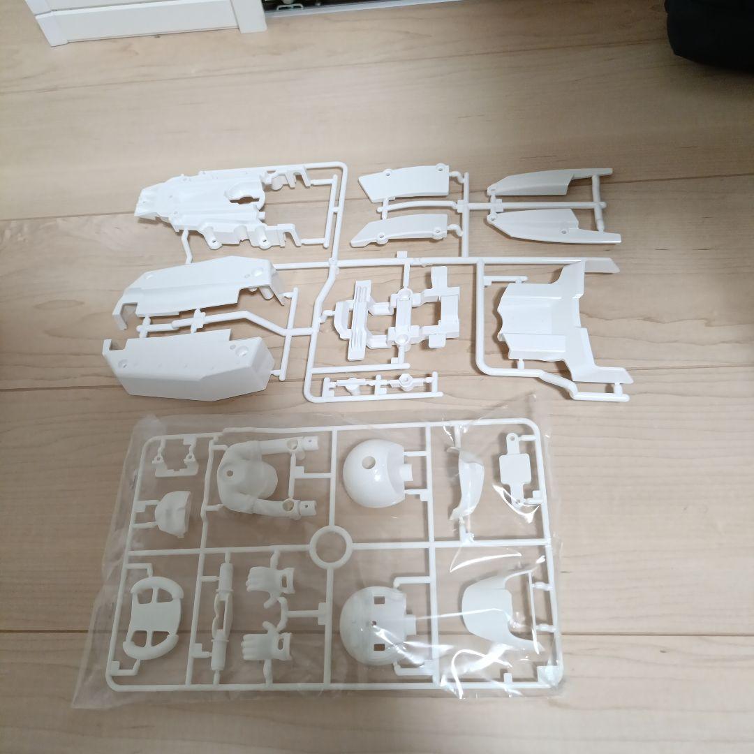 Tamiya DT-04 ファイターネクスジェン 組み立て途中。