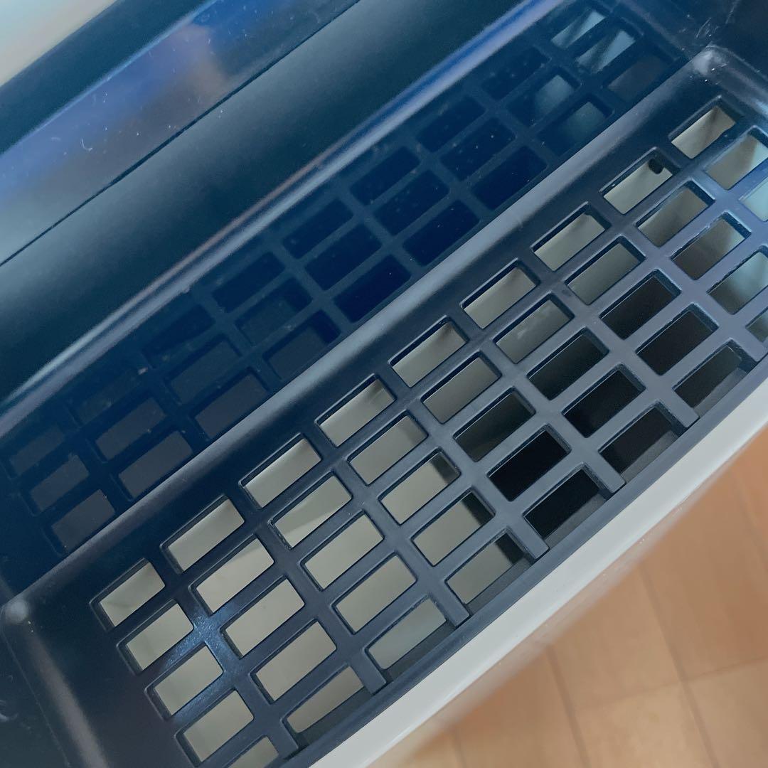 美品！日立 除湿機 デシカント式 ピュアホワイト おしゃれインテリア✨