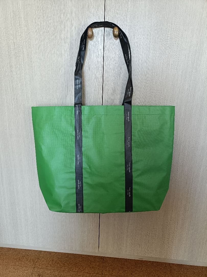 kate spade NEW YORK オリーブ キルティングトートバッグ