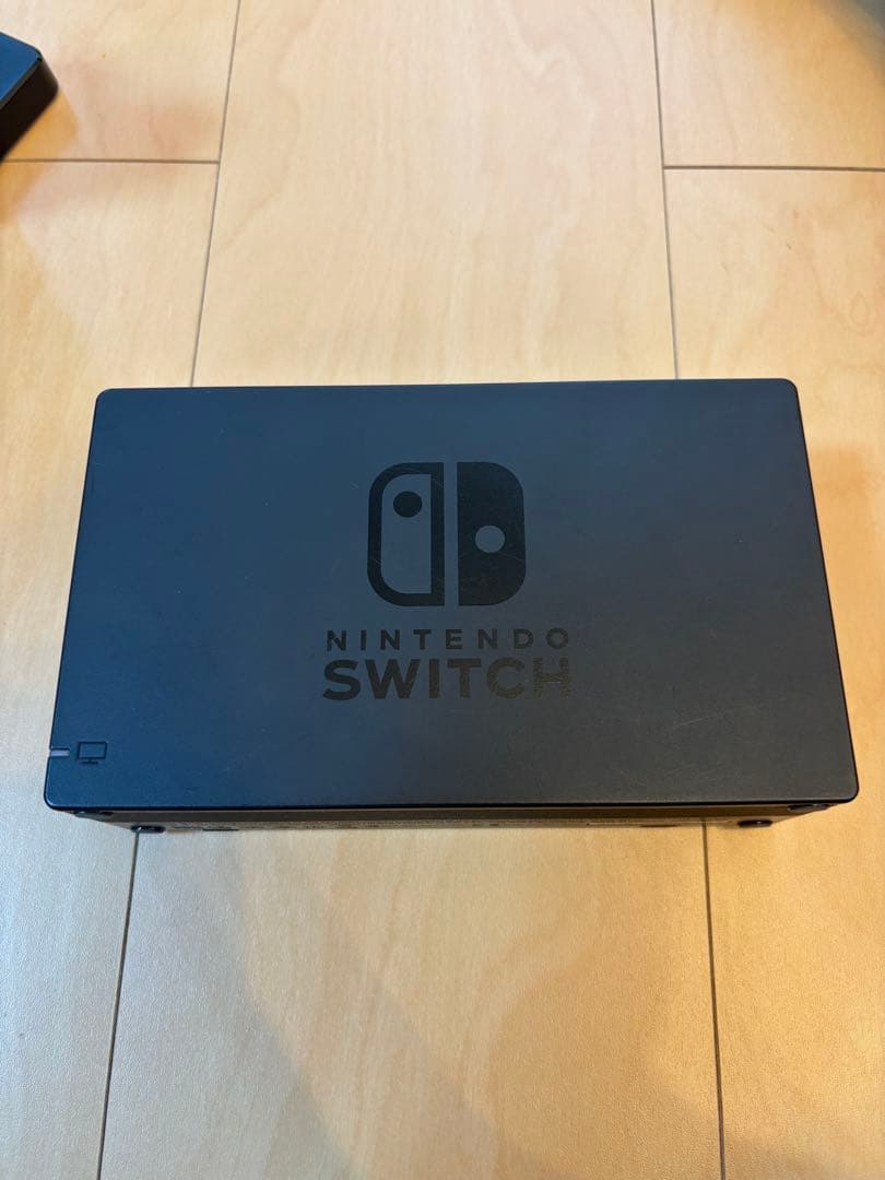 Nintendo Switch 本体 充電ドック持ち運びケース付き