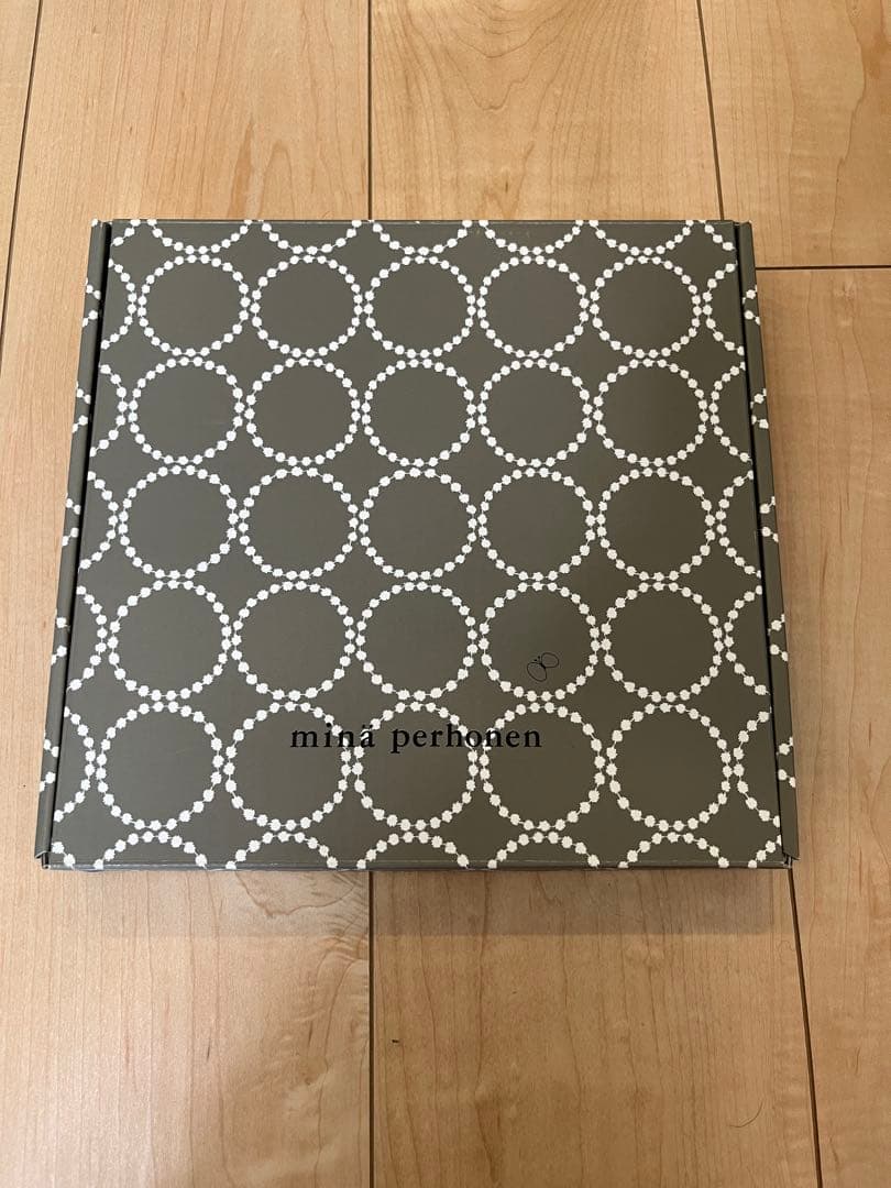 【新品未使用】ミナペルホネン　tambourine プレート大