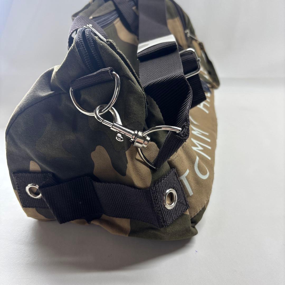 新品☆  バック　斜め掛け　手持ち　迷彩