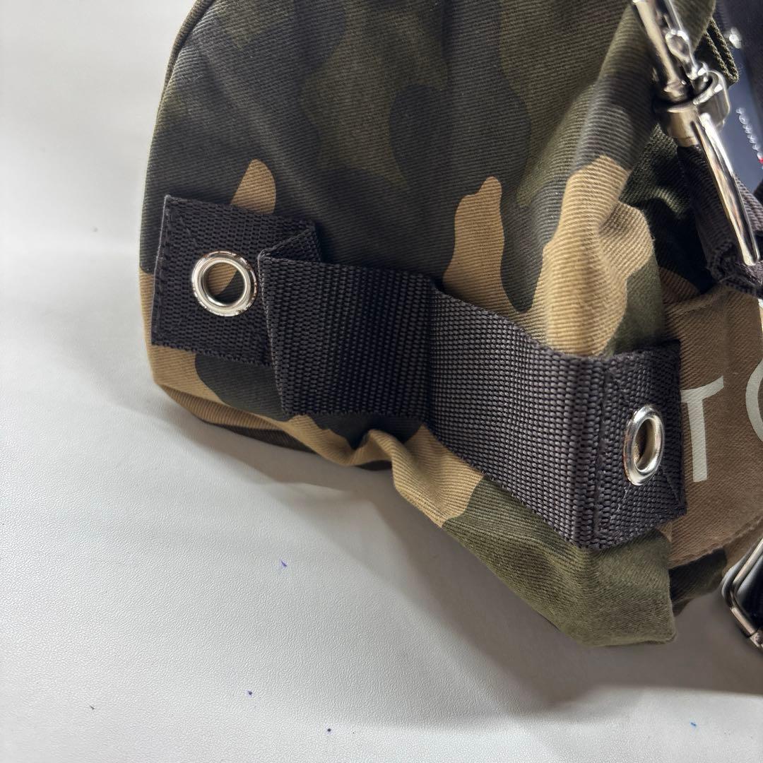 新品☆  バック　斜め掛け　手持ち　迷彩