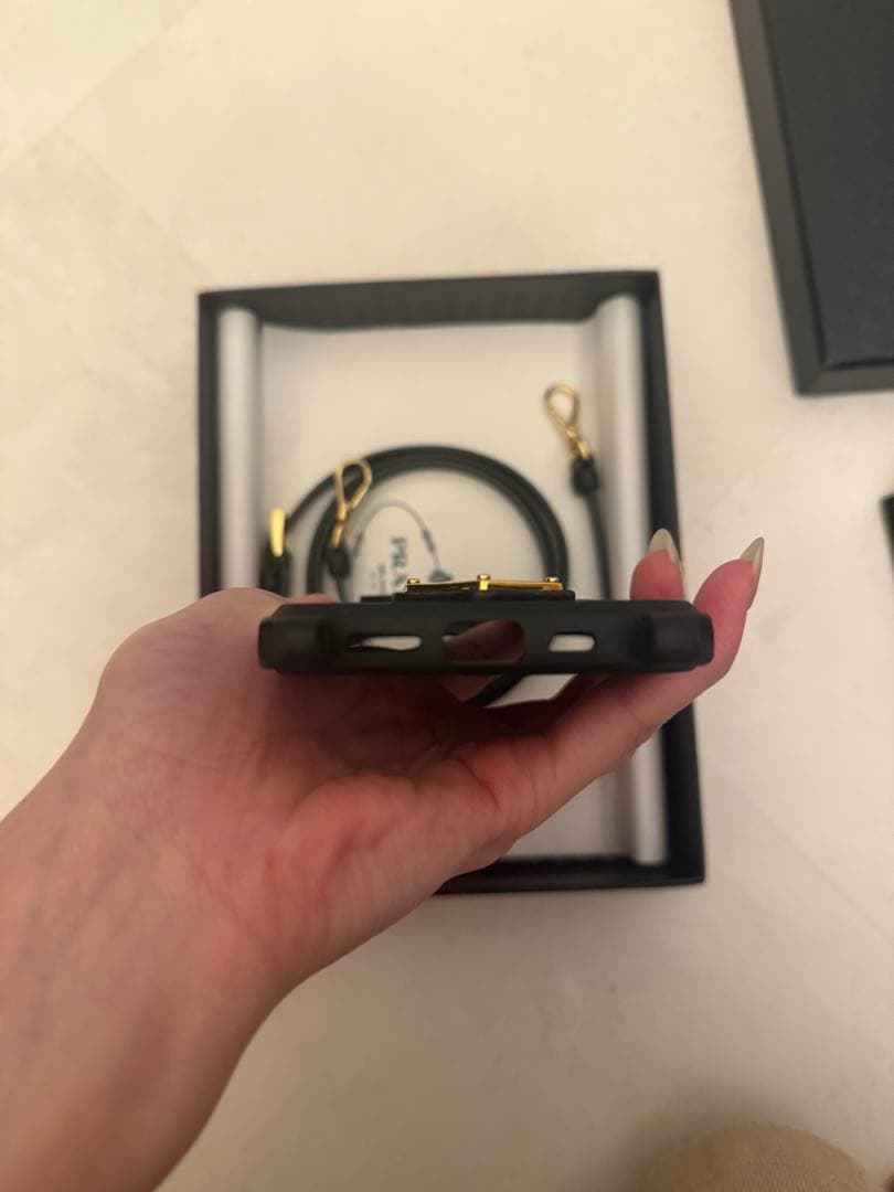 PRADA iPhone16Pro ケース【レシートあり】
