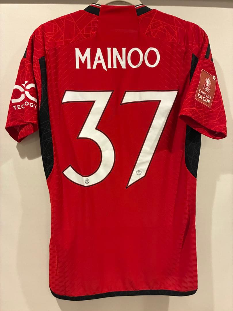 メイヌー　マンチェスター　ユナイテッド　23/24 ユニフォーム