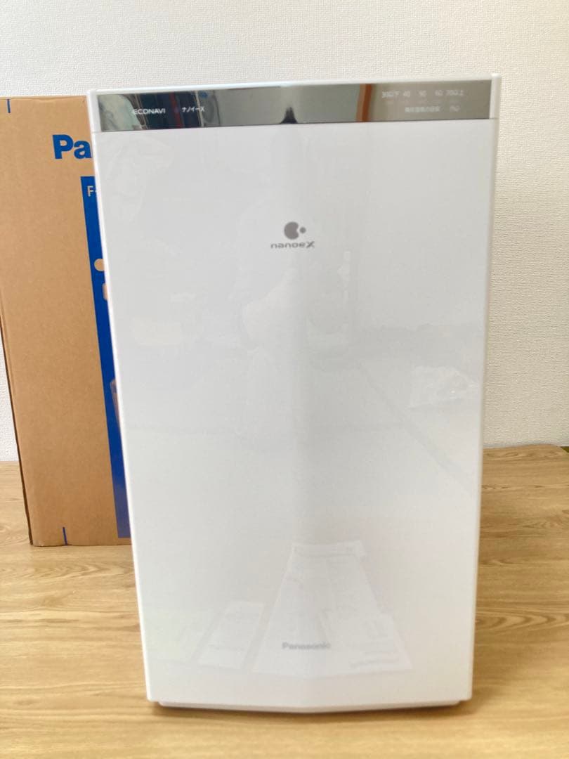 ☆超美品 Panasonic パナソニック 衣類乾燥除湿機 F-YHVX200