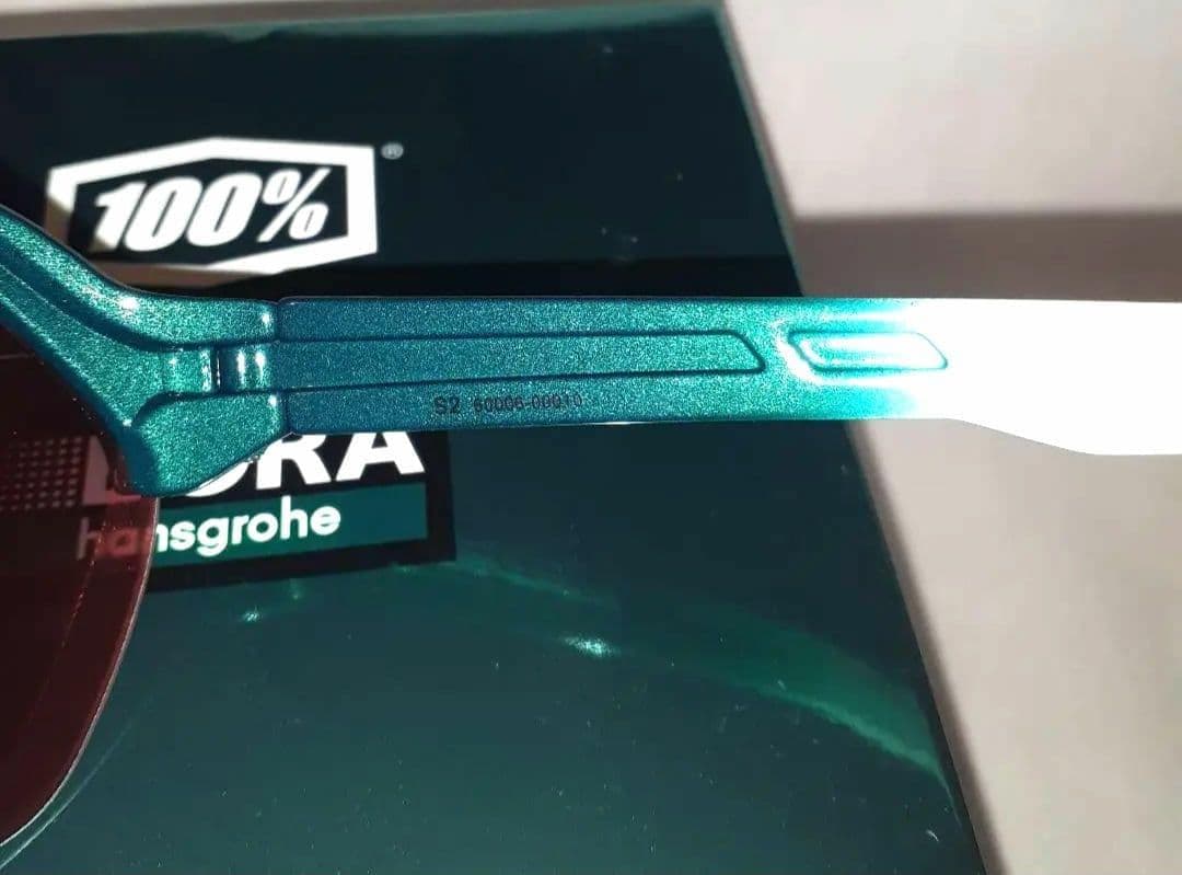 100% S2 BORA グリーンラメ ワンハンドレッド サングラス