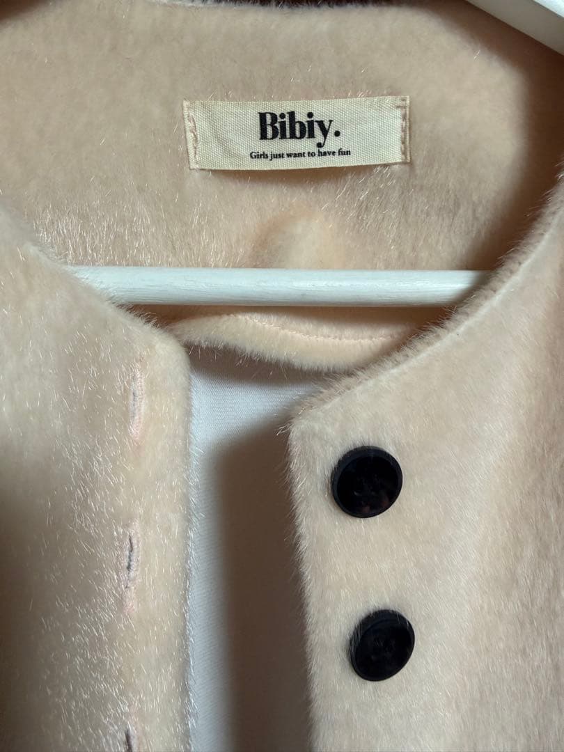 Bibiy ピンク　ペプラムカーディガン