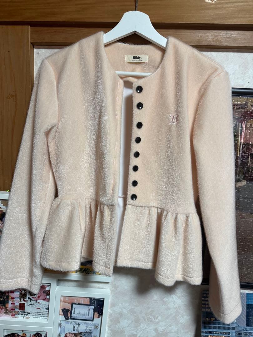 Bibiy ピンク　ペプラムカーディガン