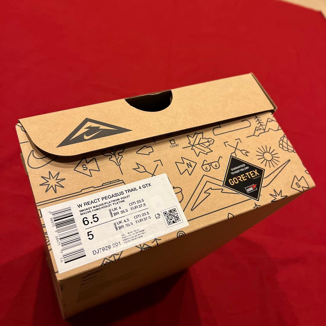 新品　23.5cm　ナイキ　ウィメンズ ペガサス トレイル 4 GORE-TEX