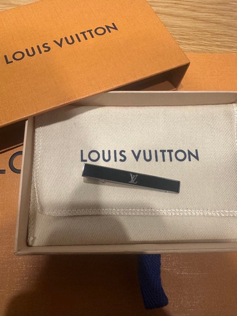 LOUIS VUITTON ネクタイピン ブラック